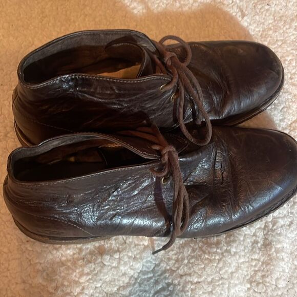 Ugg mens leather boots size 11 - Picture 3 of 11